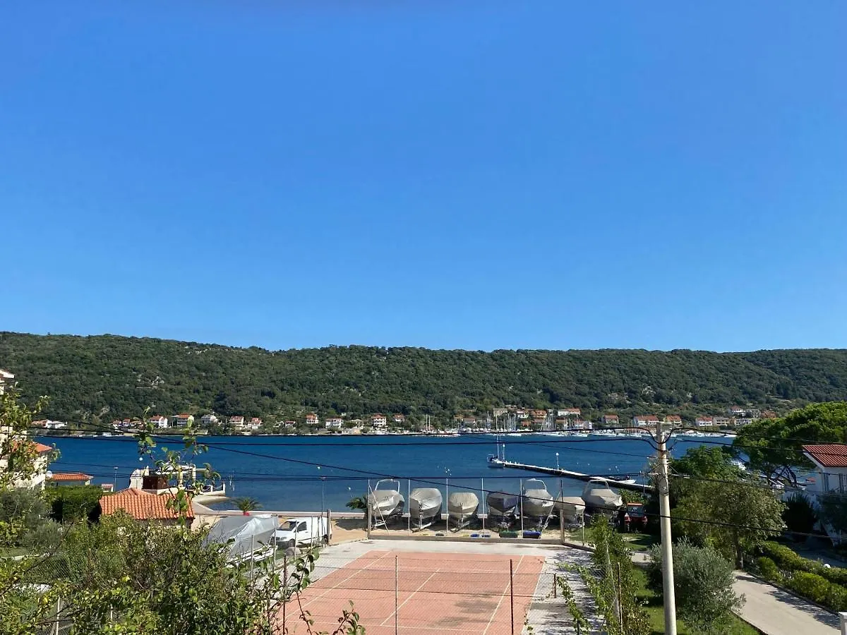 Apartments Poljak Supetarska Draga Croatia